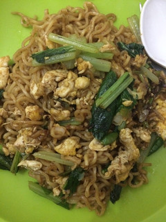 Foto resep Mie goreng instan spesial