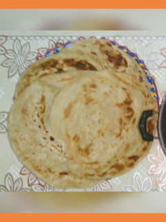 A picture of Crispy parathay.