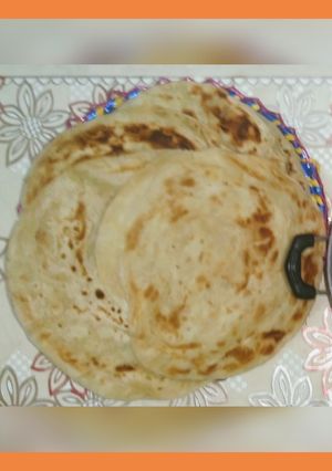 A picture of Crispy parathay.