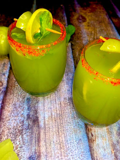 நெல்லிக்காய் ஜூஸ் (Nellikai juice recipe in tamil) செய்முறை முக்கிய புகைப்படம்