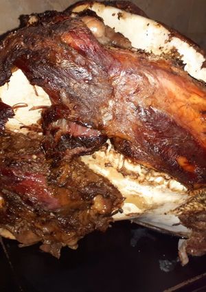 Una foto de Cabeza guateada al horno de barro 😋
