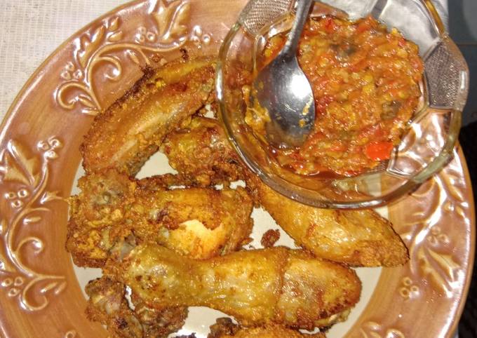 Ayam goreng ketumbar