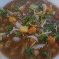 A picture of Kathiawari chana chaat.