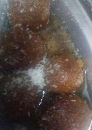 A picture of Biscuit gulab jamun.