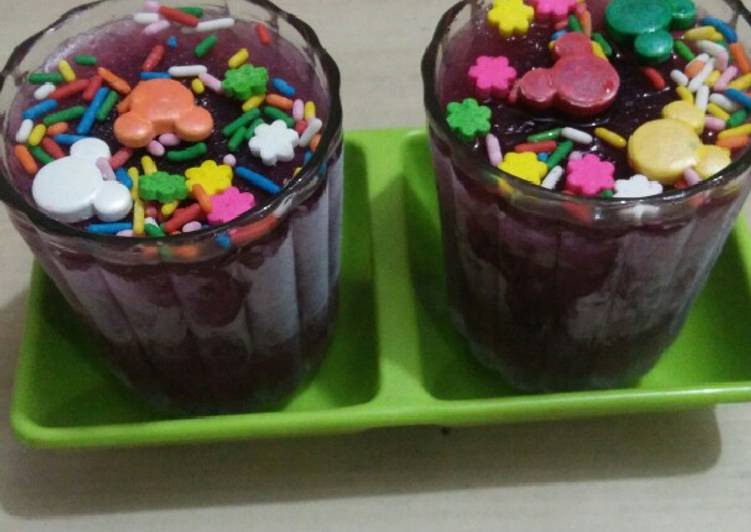 Recipe of Homemade Blackcurrent icecream