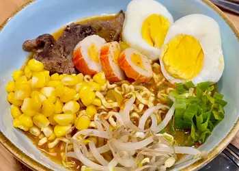 Resep Terbaru Beef Curry Ramen Praktis Enak