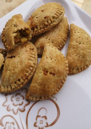 Pie din nama da kayan lambu ainihin hoton girkin
