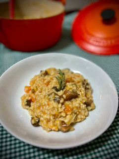 Una foto de Risotto de níscalos y calabaza