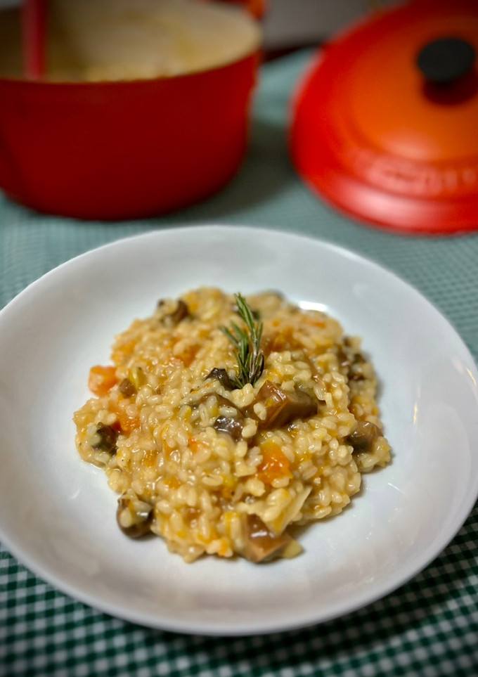 Una foto de Risotto de níscalos y calabaza
