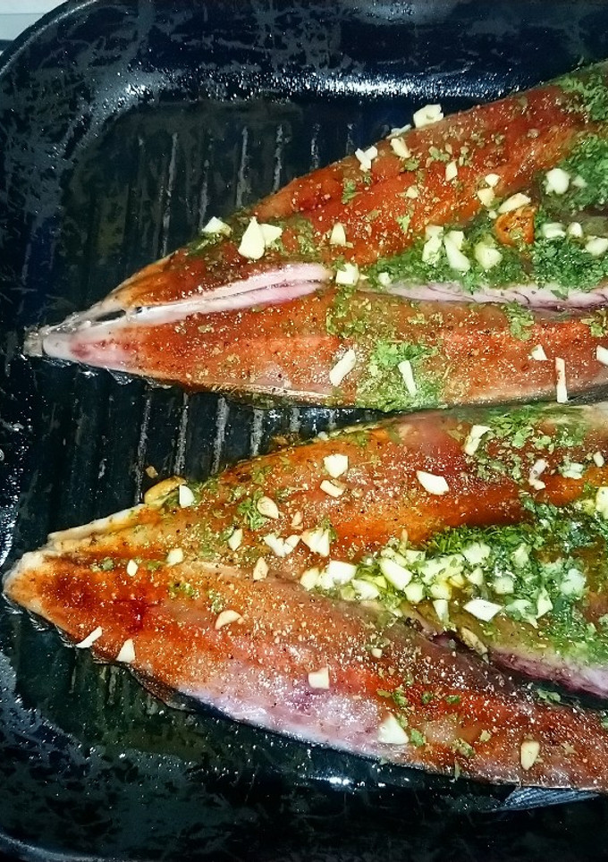 Una foto de Caballas chapadas 🐟🐟