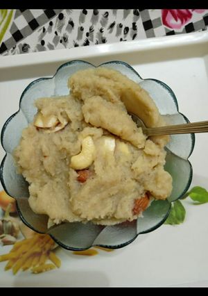 A picture of Banana halwa.