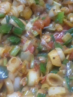 શાક (Shaak Recipe inGujarati) રેસીપી મુખ્ય ફોટો