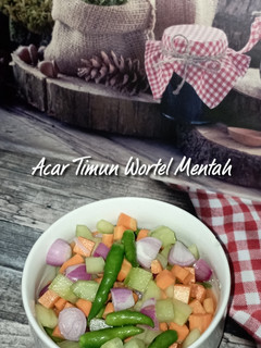 Foto resep #559 Acar Timun Wortel Mentah (Pelengkap sate, nasi goreng dll)