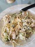 Pasta cremosa de pollo con brócoli🥦