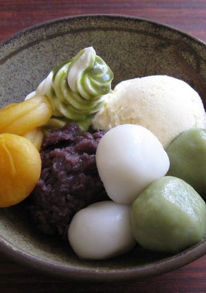 A picture of Japanese Style Sundae.
