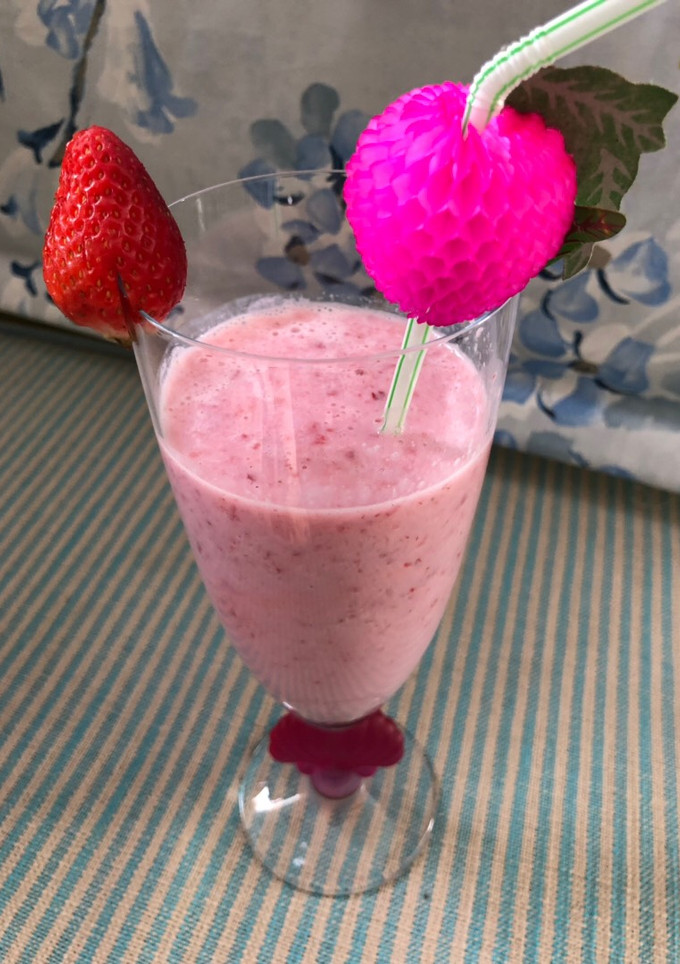 Una foto de Batido de fresas