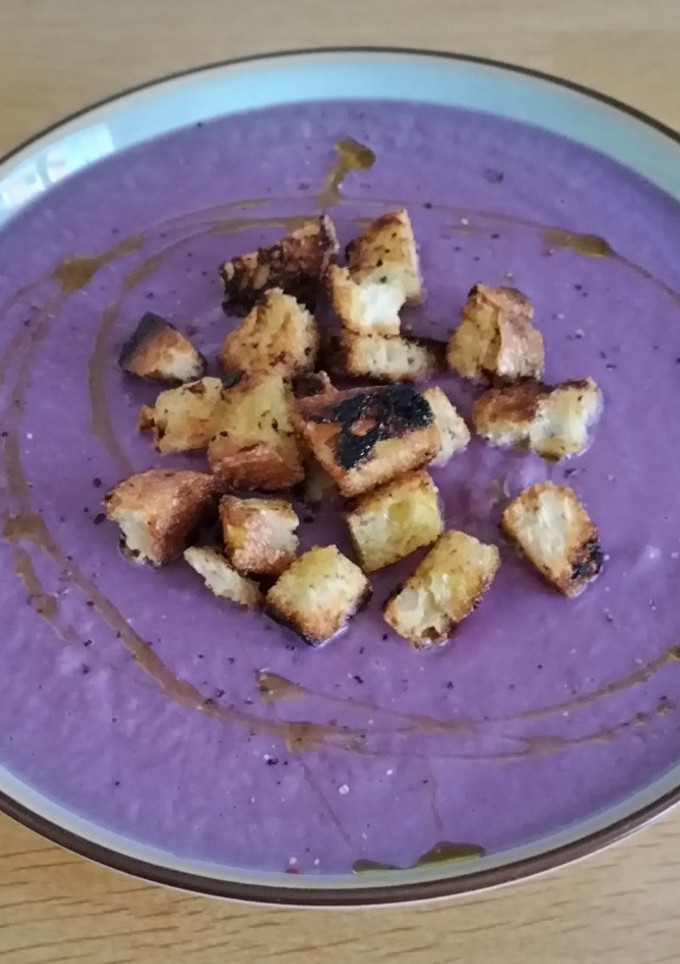 Una foto de Crema de lombarda