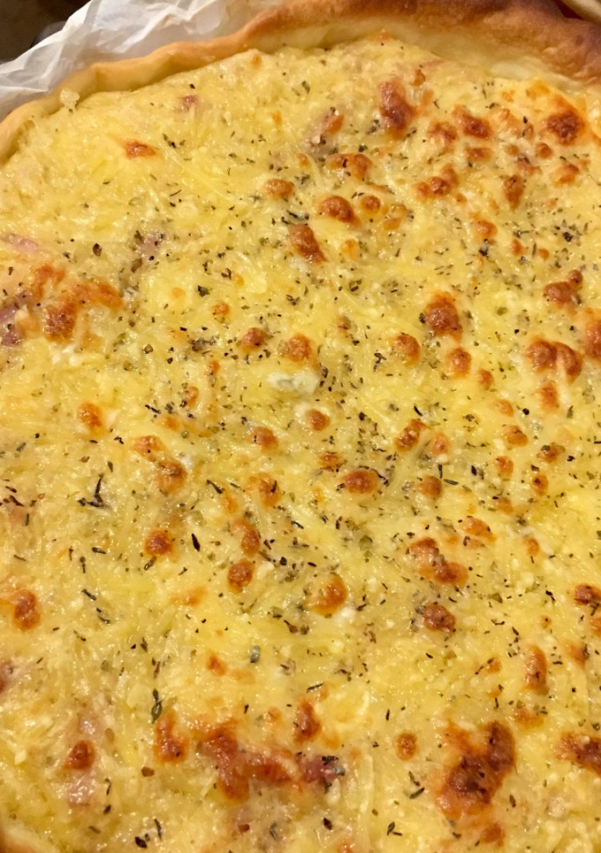 Una foto de Quiche de bacon y queso 🧀🥓- receta fácil