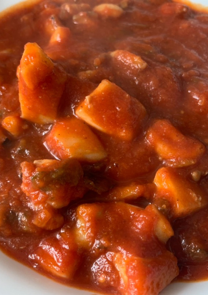 Una foto de Jibia con tomate