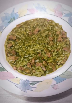 Foto di Risotto non risotto con crema di friarielli e salsiccia