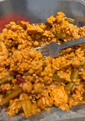 Una foto de Arroz con cosas
