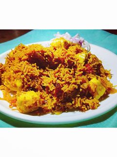 கடாய் பன்னீர் பிரியாணி (Kadaai paneer biryani recipe in tamil) செய்முறை முக்கிய புகைப்படம்
