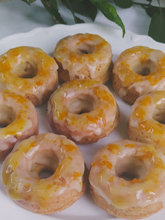 Una foto de Donas De Naranja Al Horno