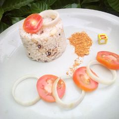 A picture of Rice and beans (garau garau).