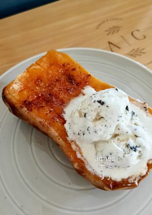 Foto resep Baked Butternut Squash with Ice Cream 🍨
