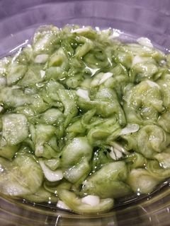 Uborkasaláta recept fotója
