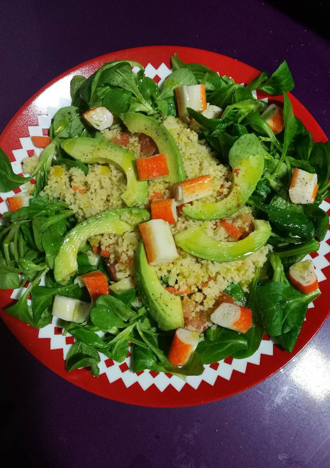 Una foto de Ensalada rápida, con cous cous