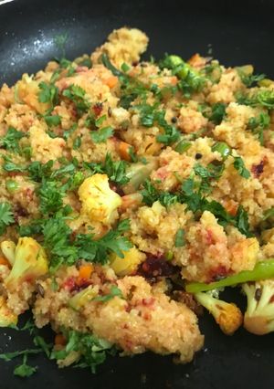 A picture of Vegetable dalia.