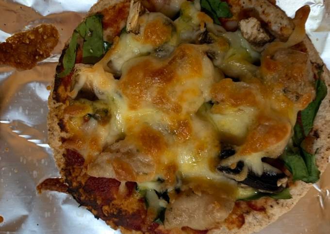 Recipe of Homemade Breakfast Pita Pizza