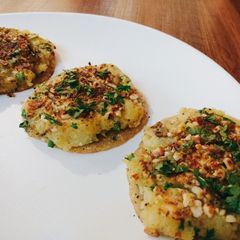 A picture of Fasting Potato Pancakes | Vrat Pancakes.