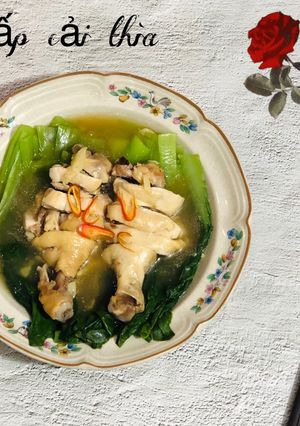Hình của món Gà hấp cải thìa.