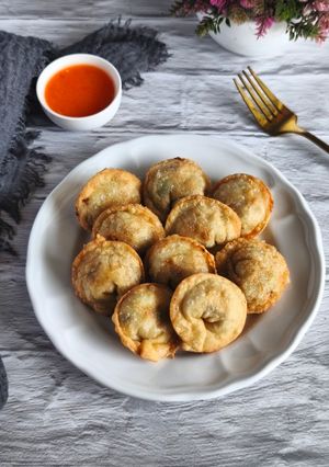 Foto resep Pangsit Goreng Isi Ayam Sayur