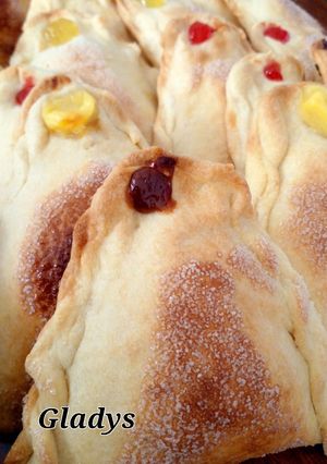 A picture of Empanadas 😍.