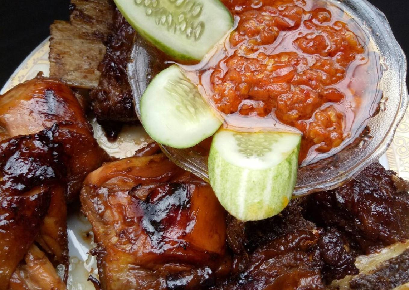 Iga sapi & ayam bakar madu