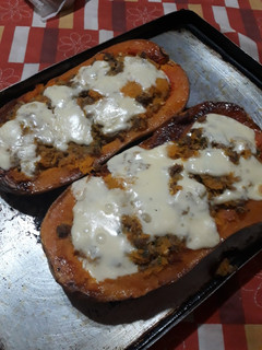 Una foto de Calabaza rellena con carne picada 😋