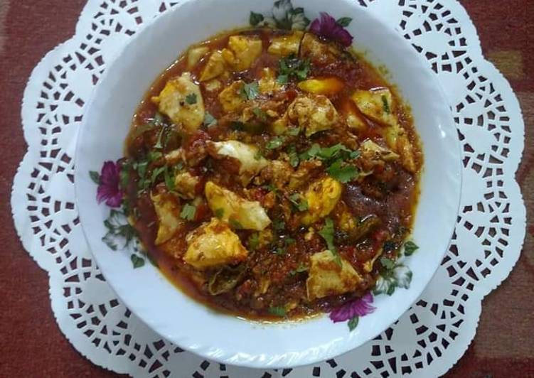 Steps to Make Vegan Egg Drop Curry.
