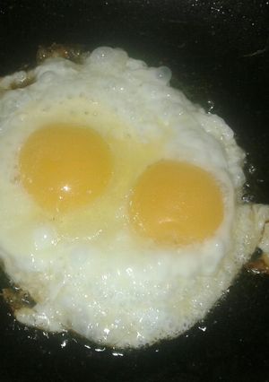 A picture of Fried eggs #authormarathon.