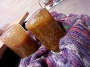 Una foto di dolce con marmellata di fichi