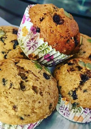 A picture of Banana and Choco Chip Muffins.
