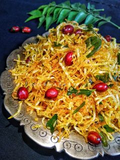 ঝুরি আলুভাজা(jhuri aloo bhaja recipe in Bengali) রেসিপির প্রধান ছবি