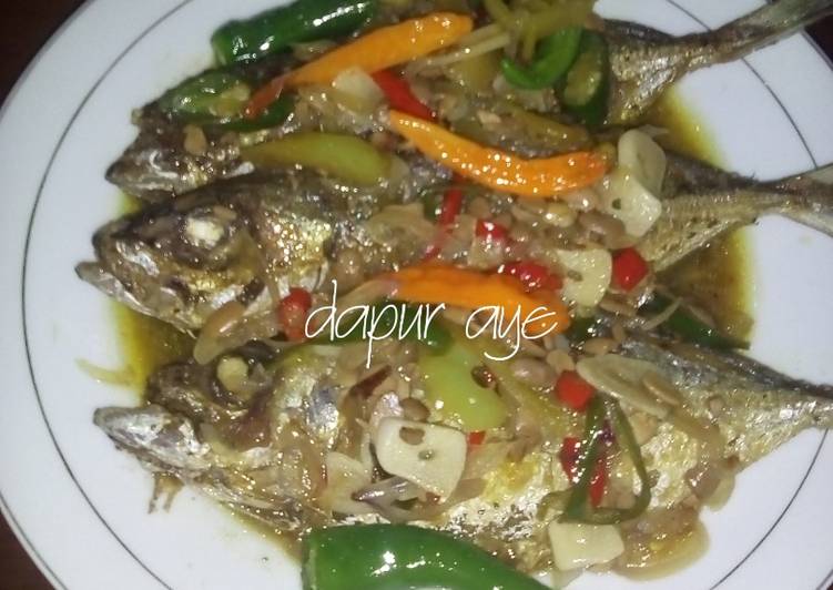 Bahan Ikan kembung bumbu tauco 🐟 | Cara Bikin Ikan kembung bumbu tauco 🐟 Yang Bisa Manjain Lidah