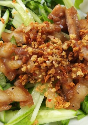 Hình của món Bún thịt ram nước dừa.