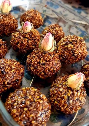 عکسی از دستور بمب انرژی با کنجد و شیره