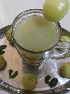આમળાનું જ્યુસ(Amla Juice Recipe in Gujarati) રેસીપી મુખ્ય ફોટો
