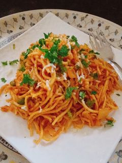 टोमाटो चीज़ स्पेगेटी रेसिपी मुख्य फोटो