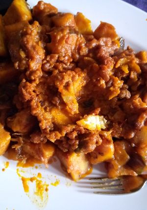 A picture of Yam porridge with beans.
